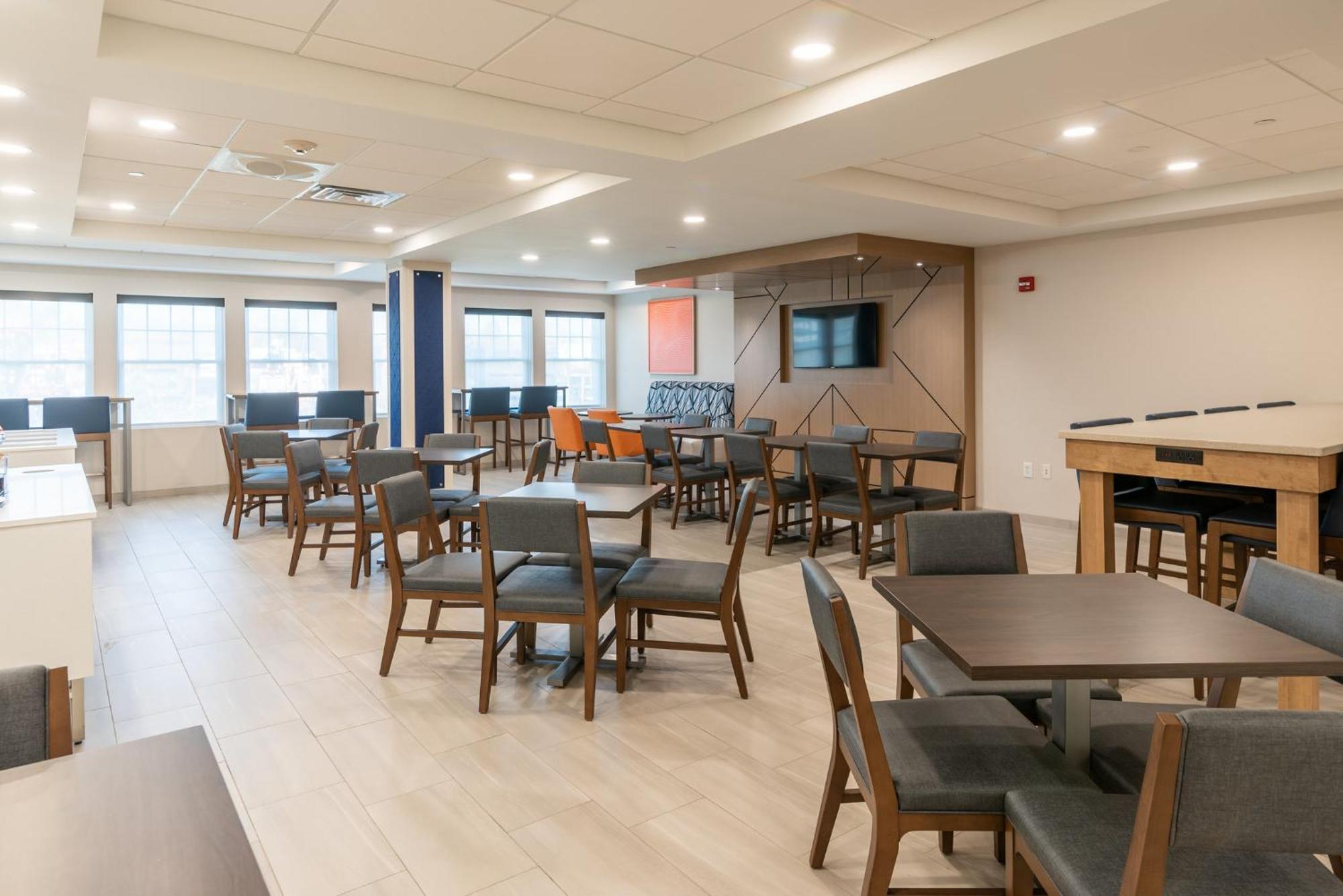 Holiday Inn Express Hotel & Suites Hampton South-Seabrook By Ihg Esterno foto