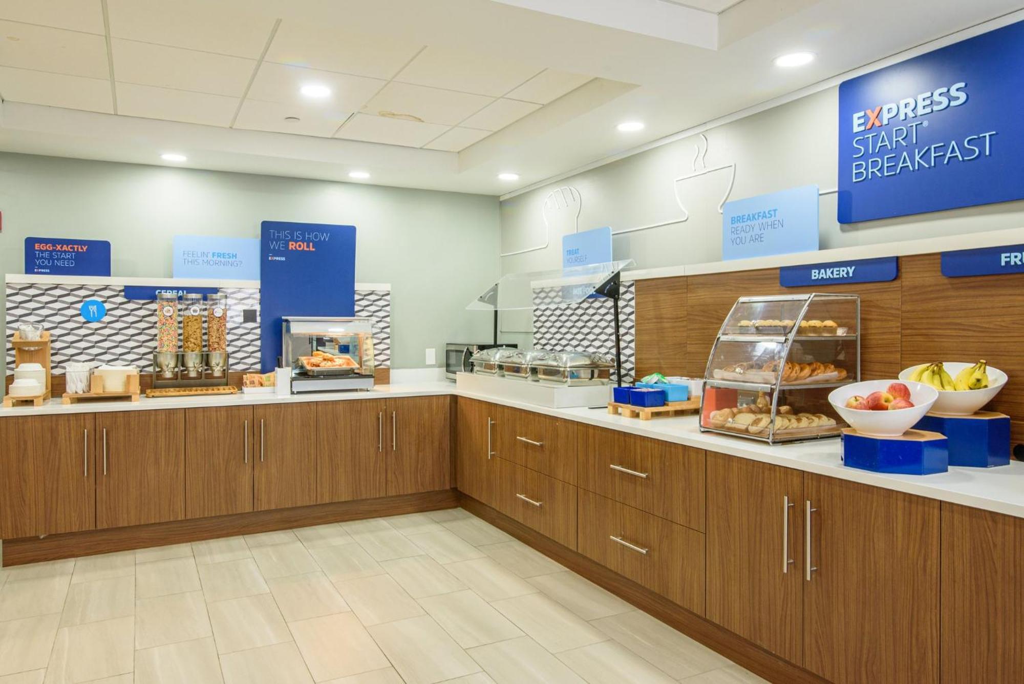 Holiday Inn Express Hotel & Suites Hampton South-Seabrook By Ihg Esterno foto